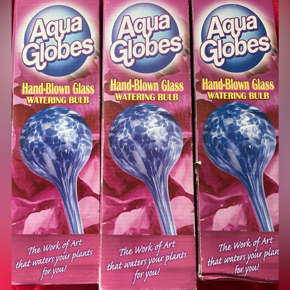AQUA globes